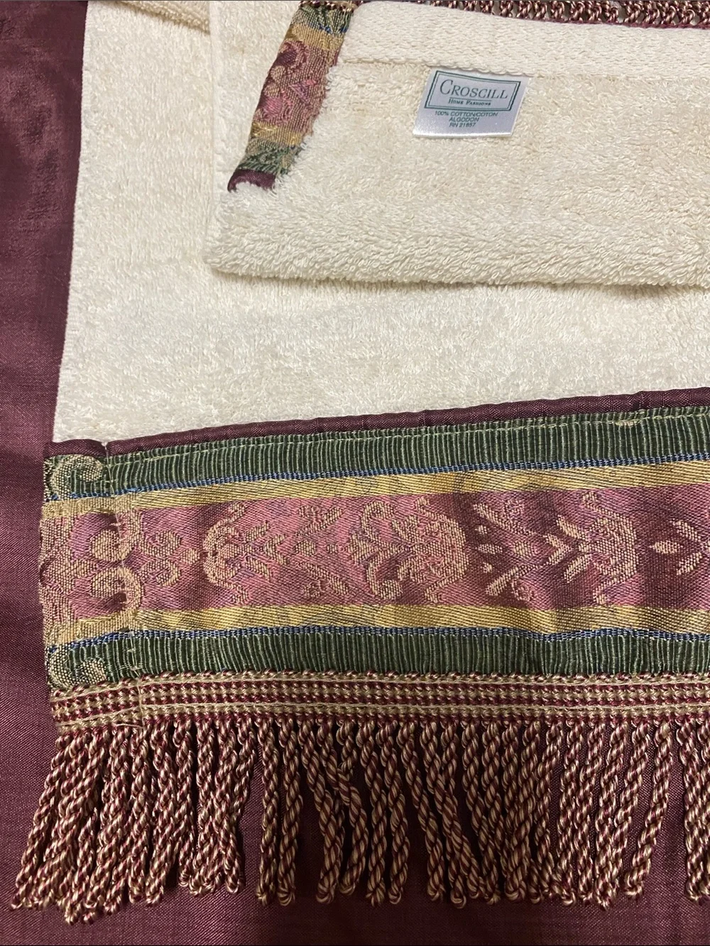 Croscill Cream Hand Towels with Burgundy and Gold Twisted Fringe NWOT
